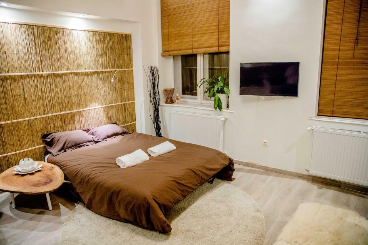 Suites 13 بودابست المظهر الخارجي الصورة