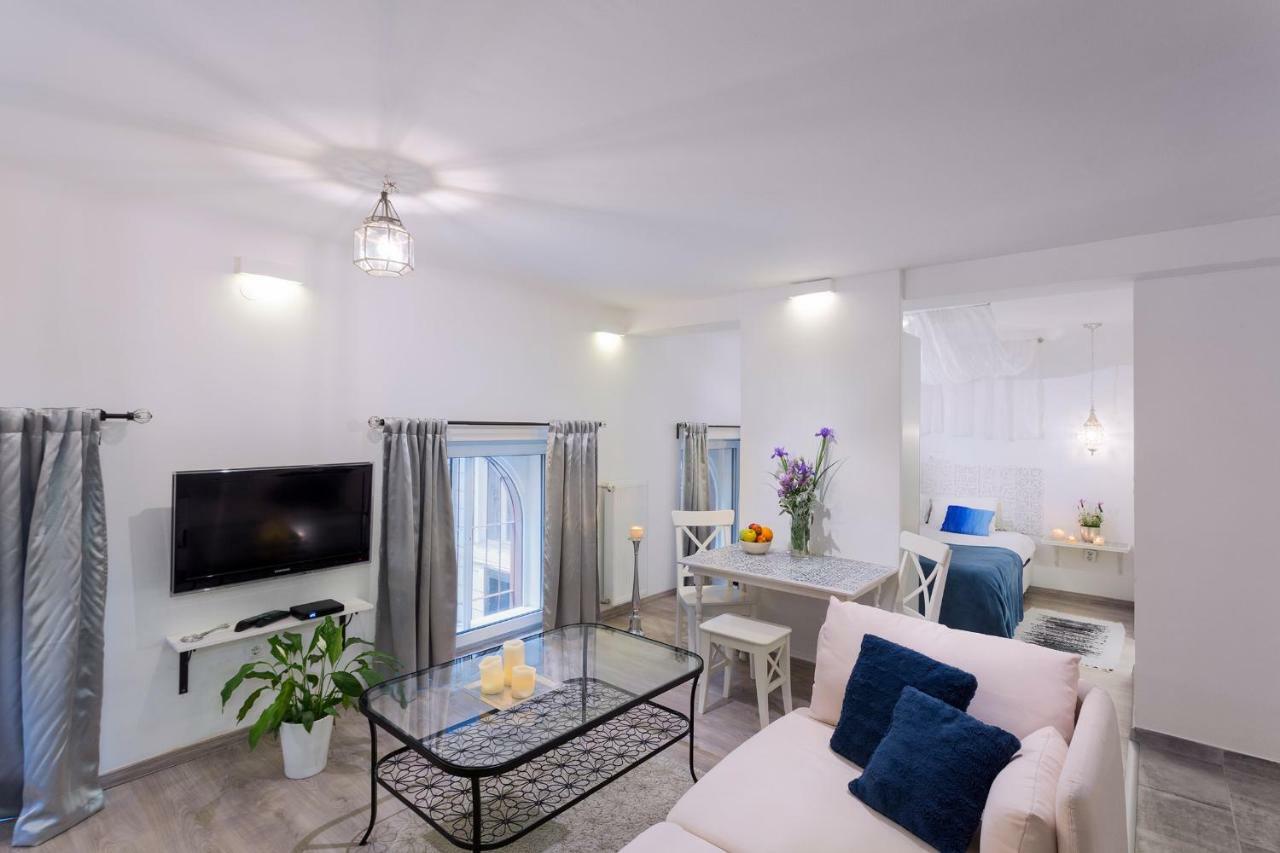 Suites 13 بودابست المظهر الخارجي الصورة