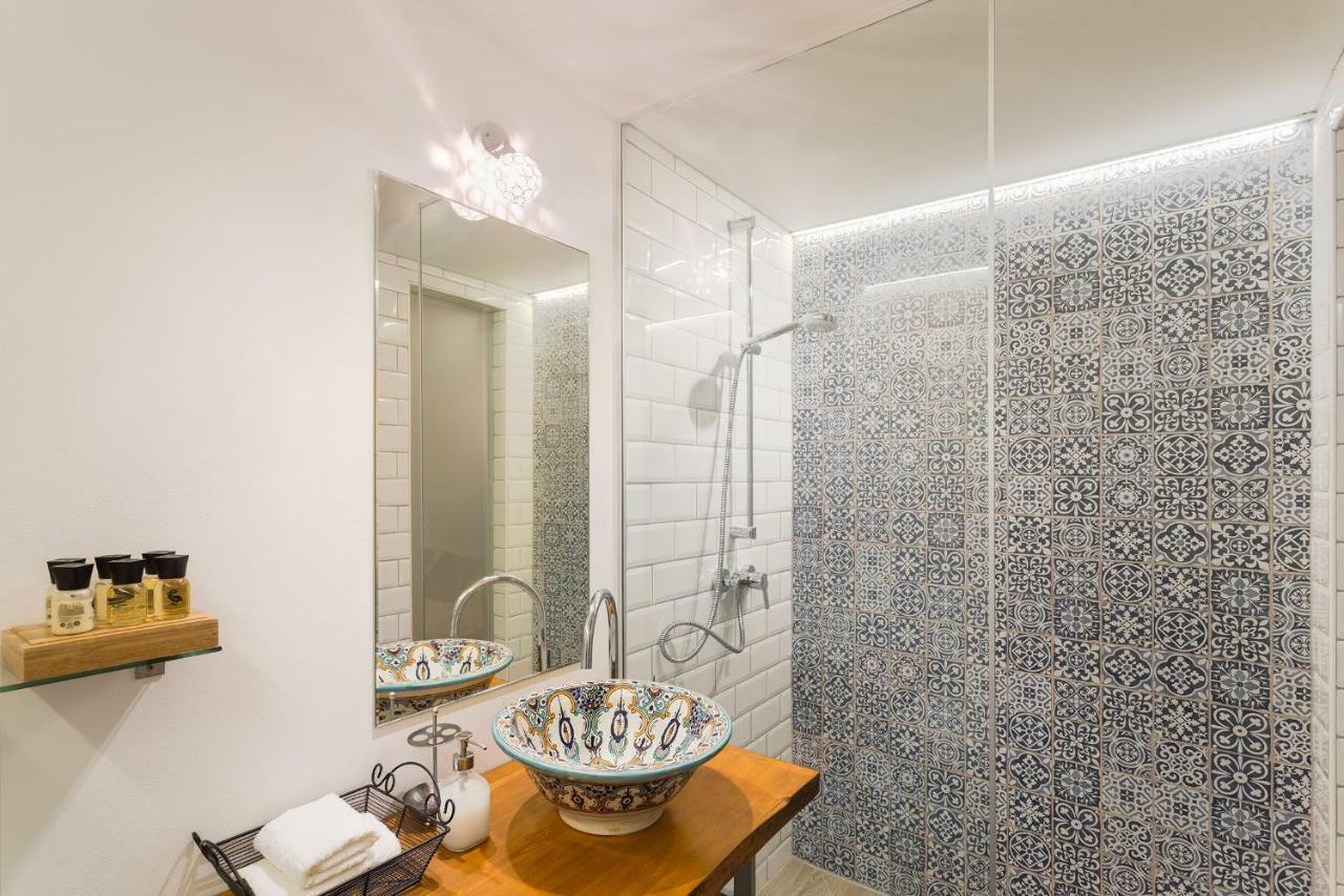Suites 13 بودابست المظهر الخارجي الصورة