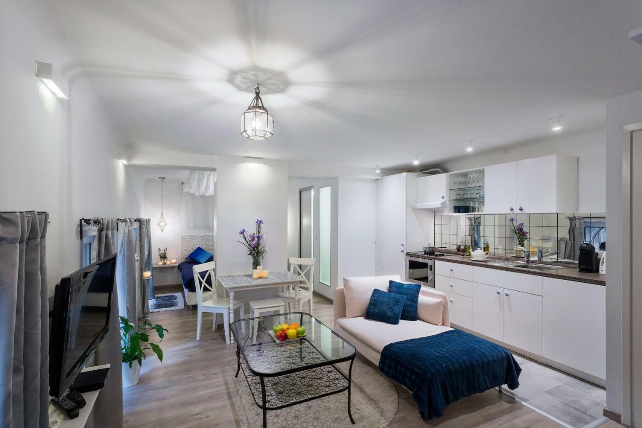 Suites 13 بودابست المظهر الخارجي الصورة