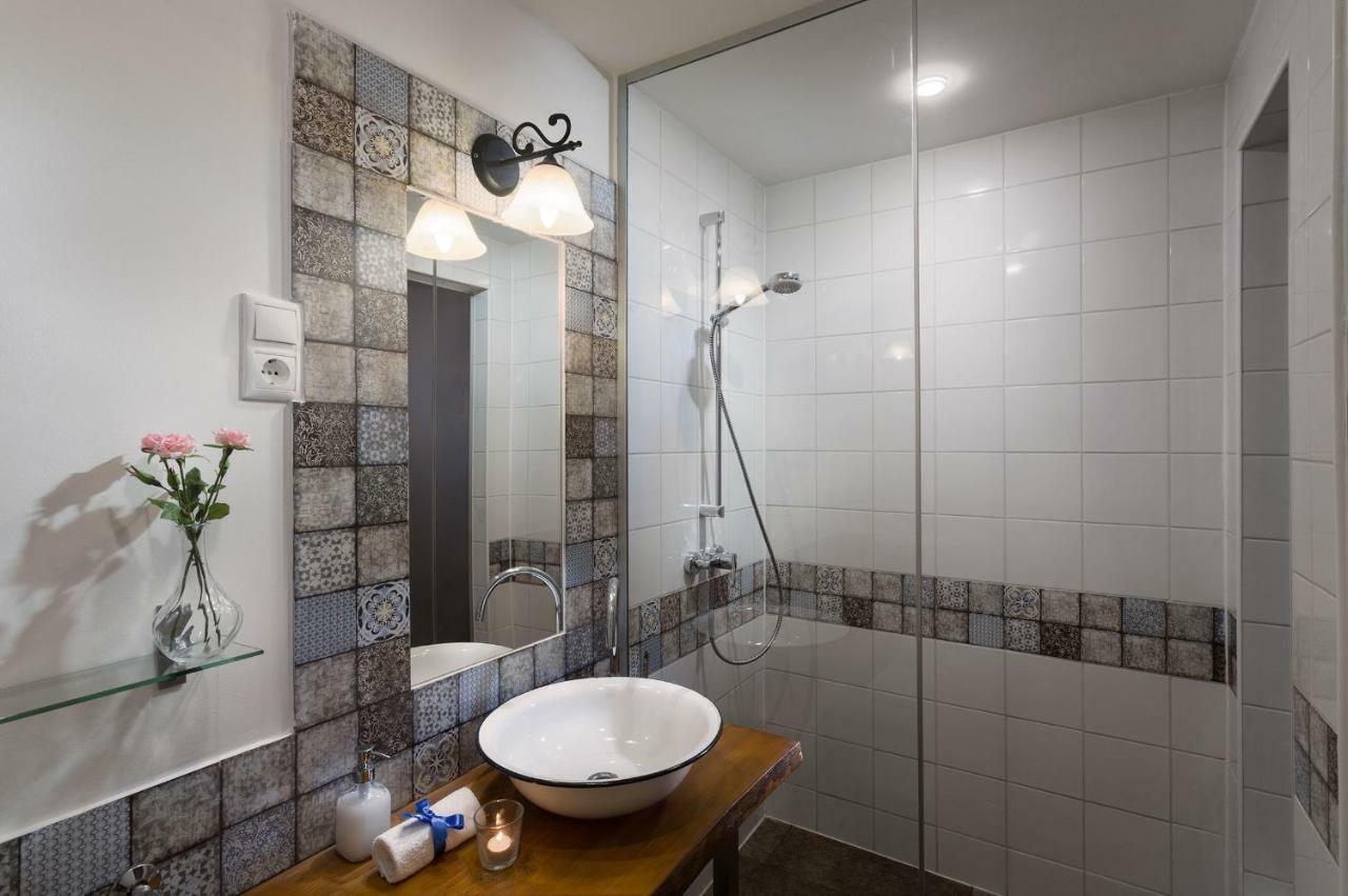 Suites 13 بودابست المظهر الخارجي الصورة
